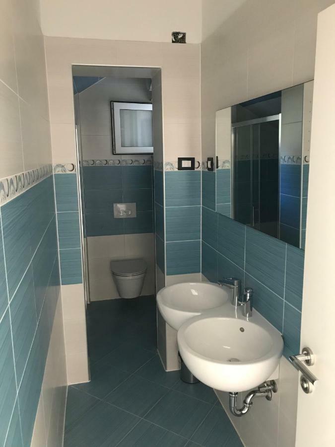 Lumbrela Apartments Starigrad Paklenica Extérieur photo