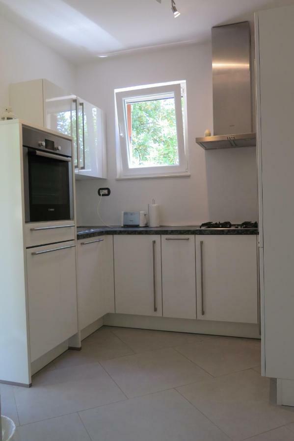 Lumbrela Apartments Starigrad Paklenica Extérieur photo
